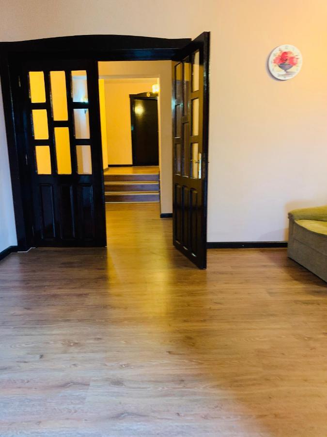 Motel Restaurant Lowe Deva Exteriör bild